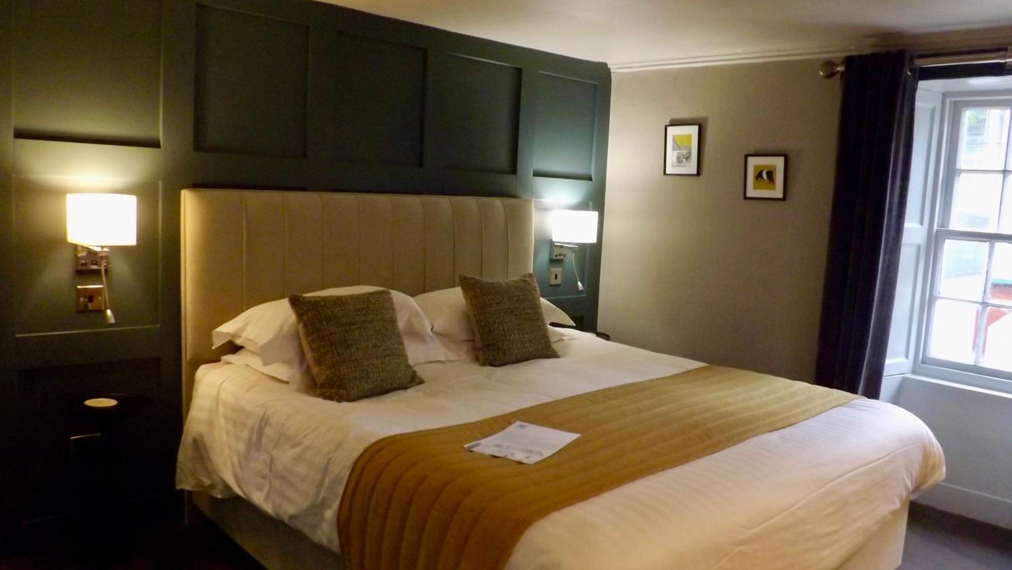 Selkirk Arms Hotel Къркъдбрайт Екстериор снимка