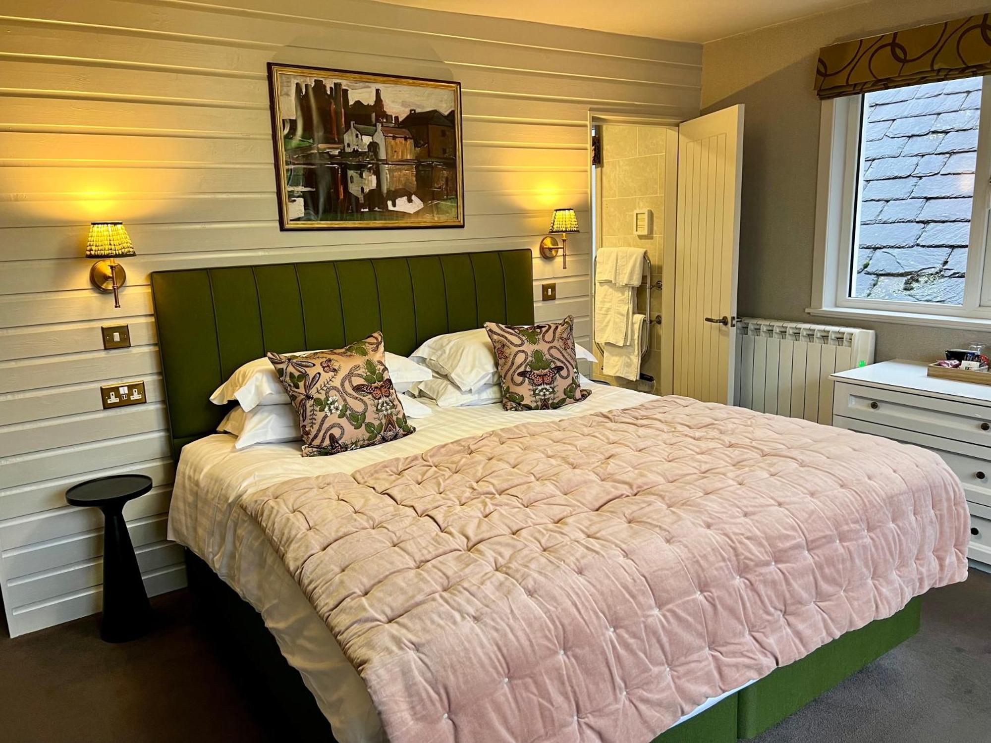 Selkirk Arms Hotel Къркъдбрайт Екстериор снимка